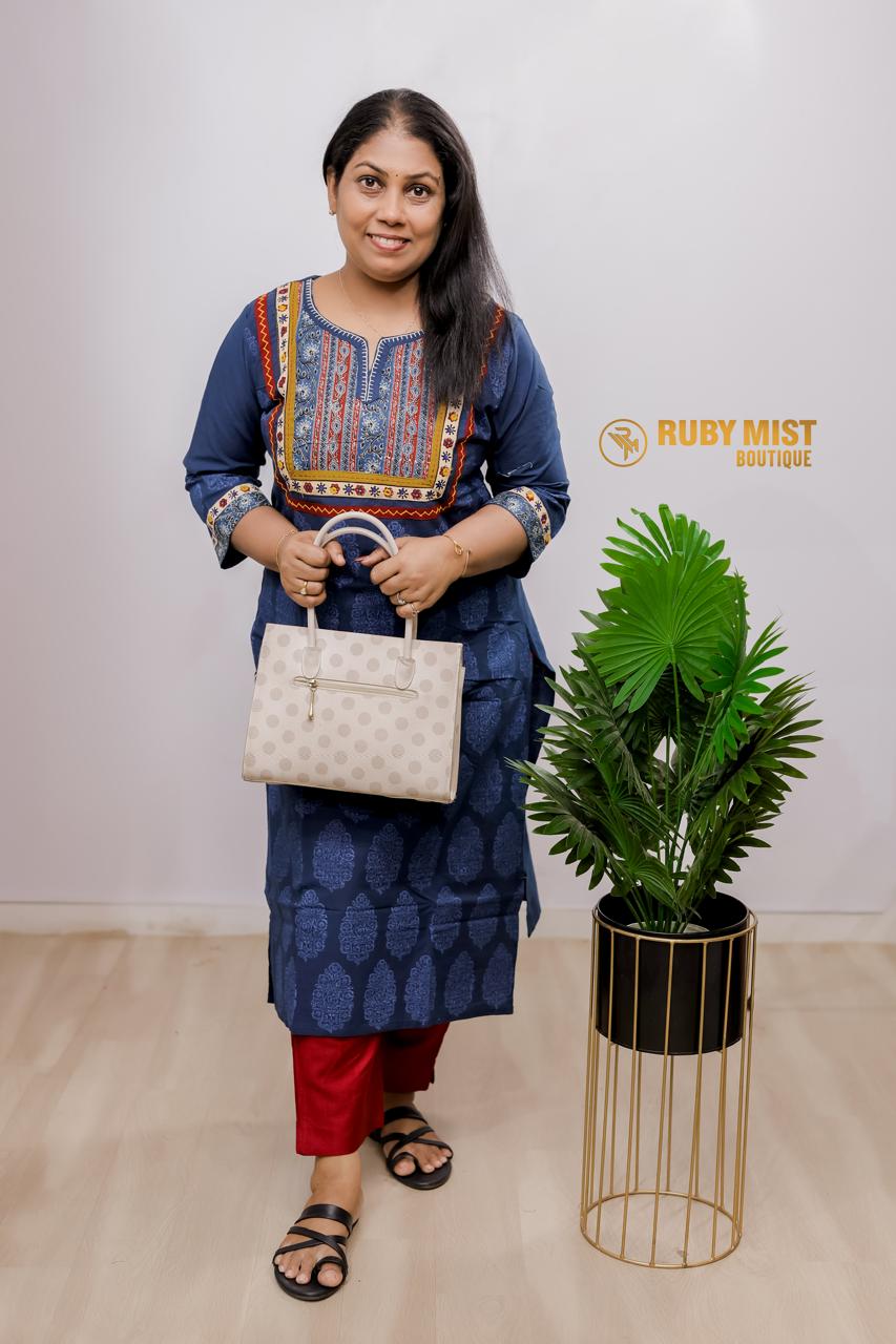 Hidden Block Painted Daily Wear Cotton Kurti - Image 3